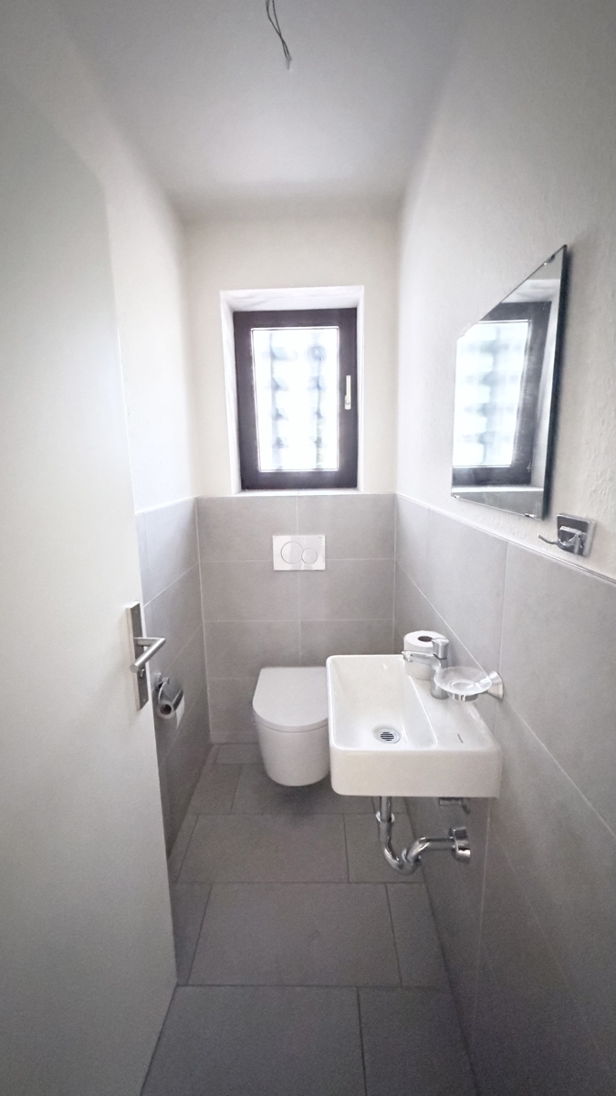 WC Etagenwohnung Augsburg / Haunstetten