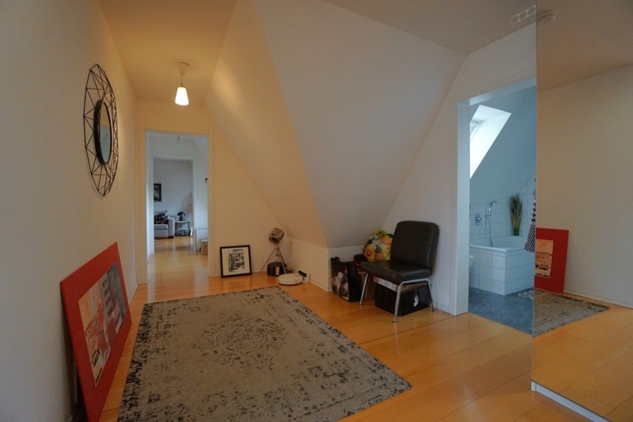 Flur Dachgeschosswohnung Augsburg / Zentrum