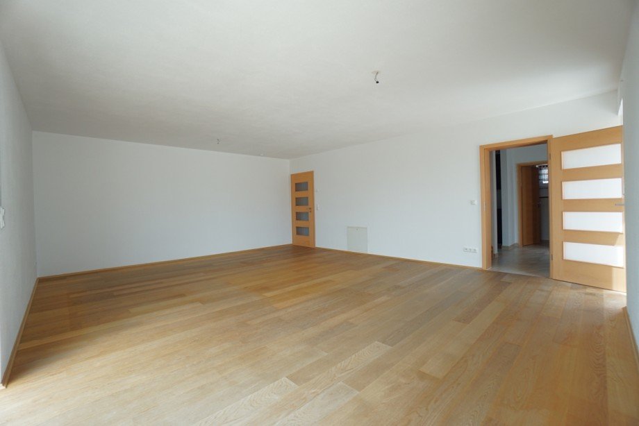 Wohnzimmer Doppelhaush�lfte K�nigsbrunn