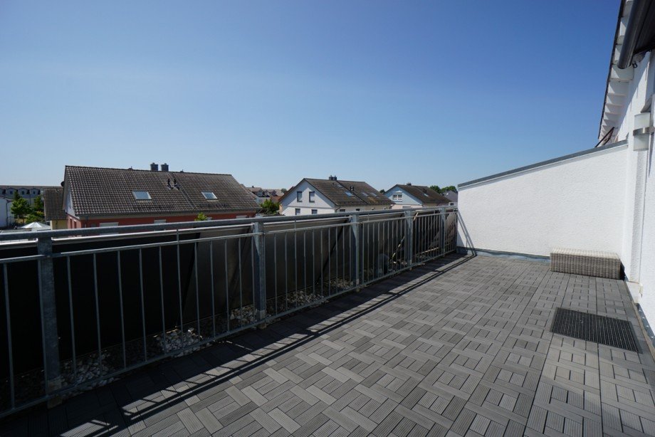 Dachterrasse Doppelhaush�lfte K�nigsbrunn
