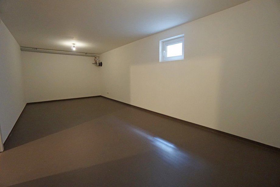 Hobbykeller Reihenmittelhaus Augsburg / Kriegshaber