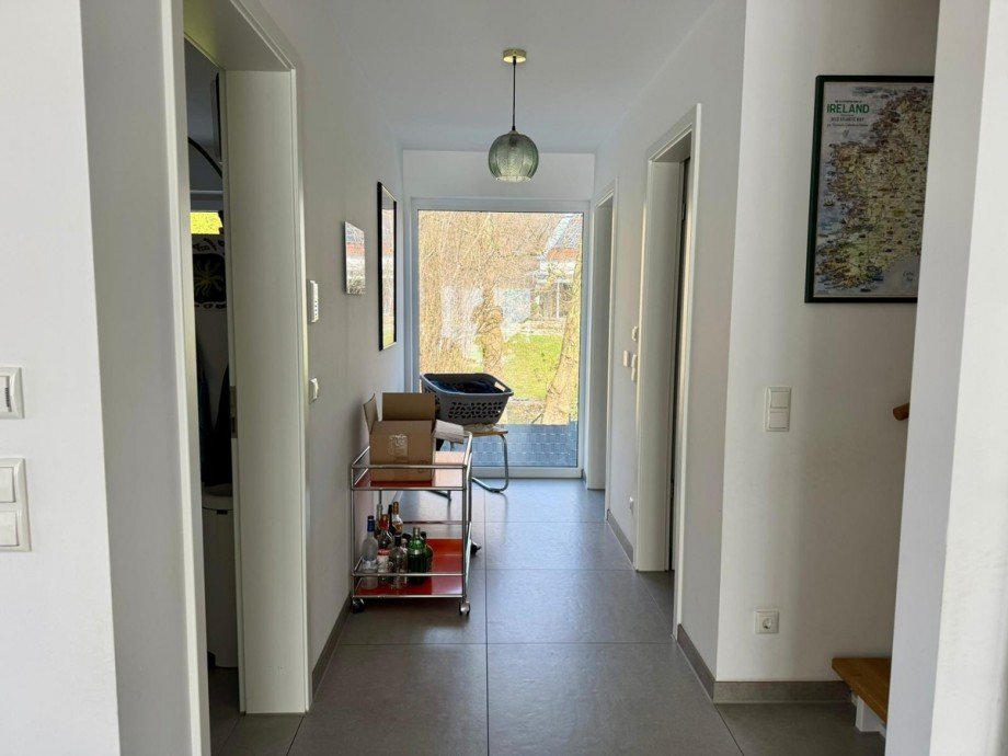 Flur EG Reiheneckhaus Neus�� / Westheim