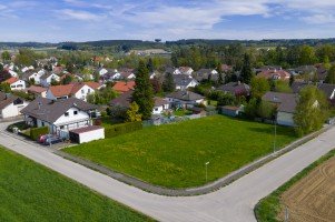 Hauptbild +++ herrliches Grundst�ck mit freiem Blick in bevorzugter Lage von Gessertshausen-Deubach+++