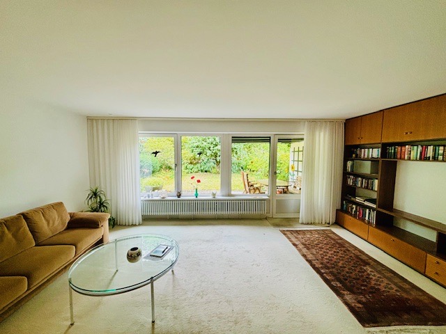 mit vielen Fensterfl�chen Reiheneckhaus Stadtbergen / Leitershofen