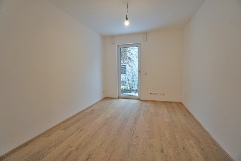 Kind 1 Etagenwohnung Augsburg / Hochzoll