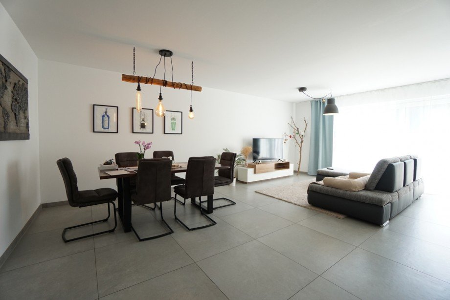 Wohnen / Essen Reihenmittelhaus Neus�� / Westheim