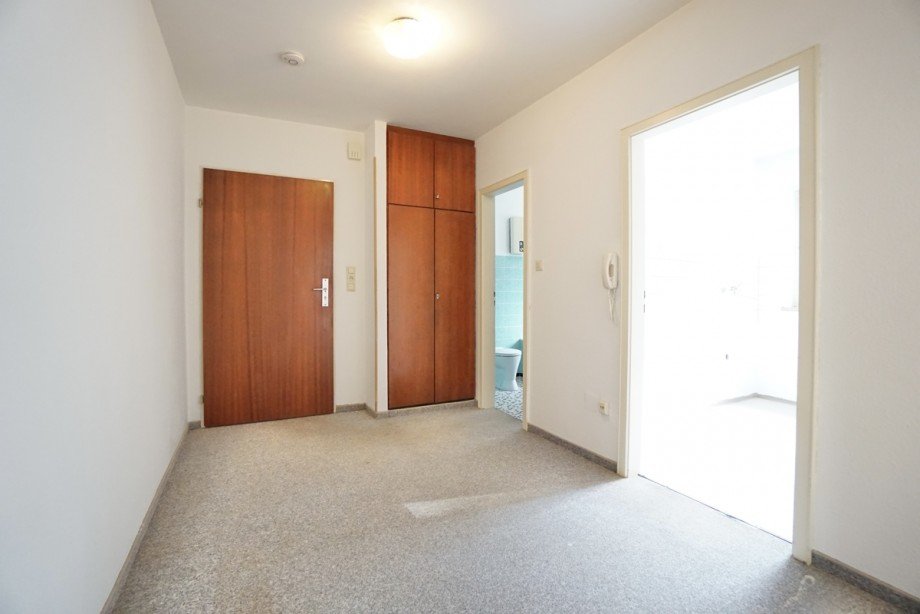 Diele Erdgeschosswohnung Augsburg / Hochzoll-S�d