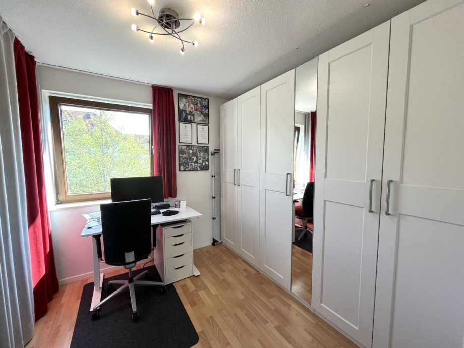 Kind / B�ro Etagenwohnung Augsburg