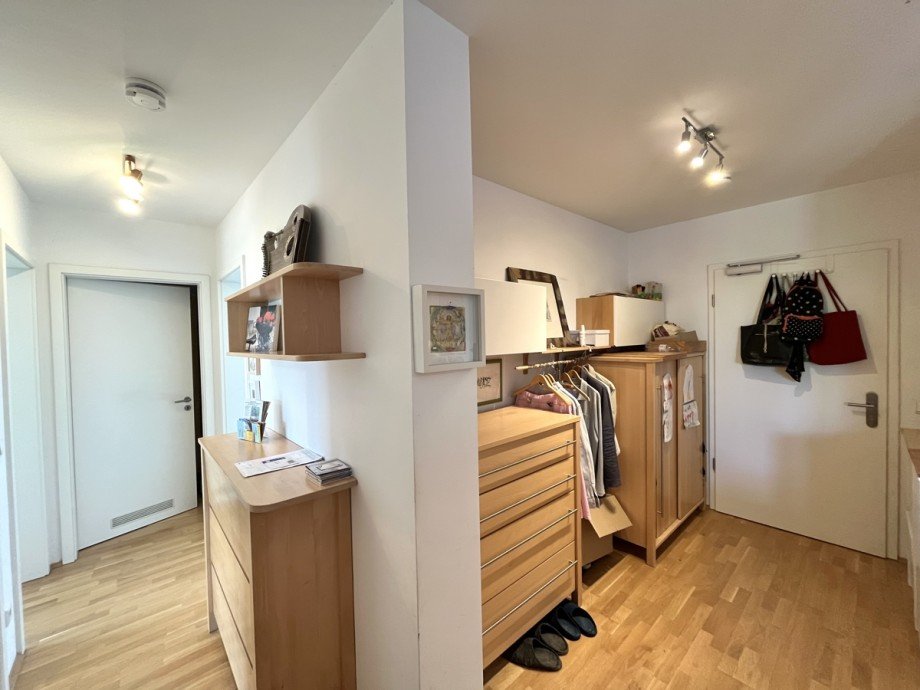 Diele Erdgeschosswohnung Augsburg / Pfersee