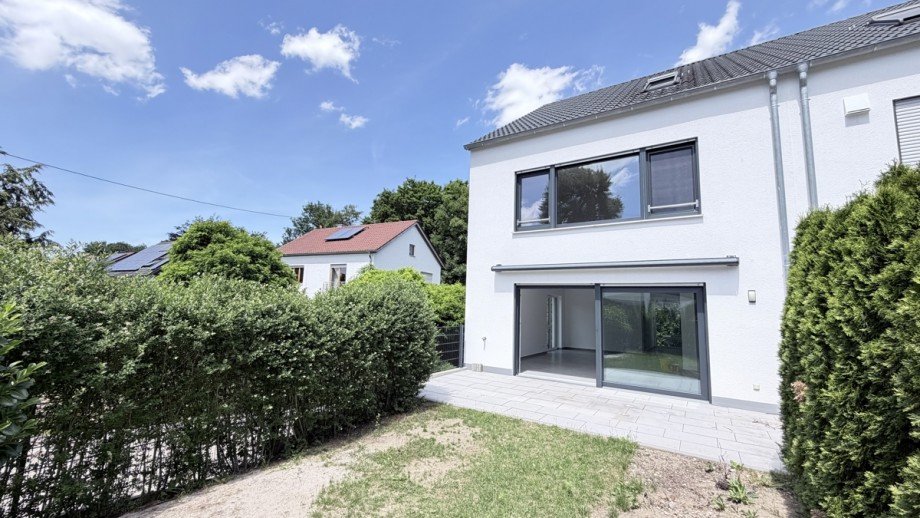 Garten / Terrasse Reiheneckhaus Neus�� / Westheim