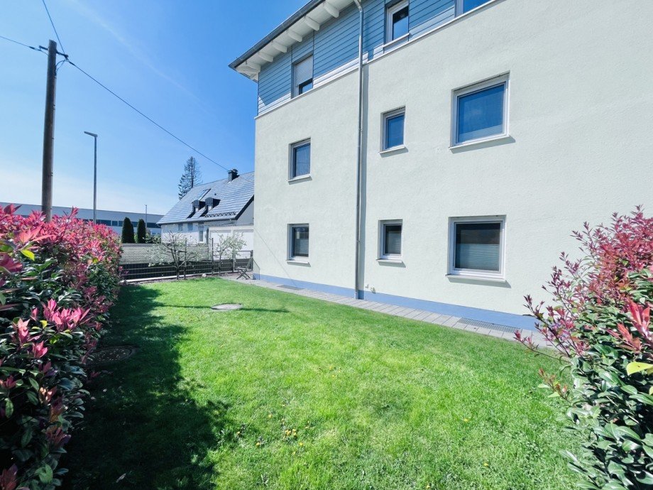Garten - Ostseite Erdgeschosswohnung K�nigsbrunn