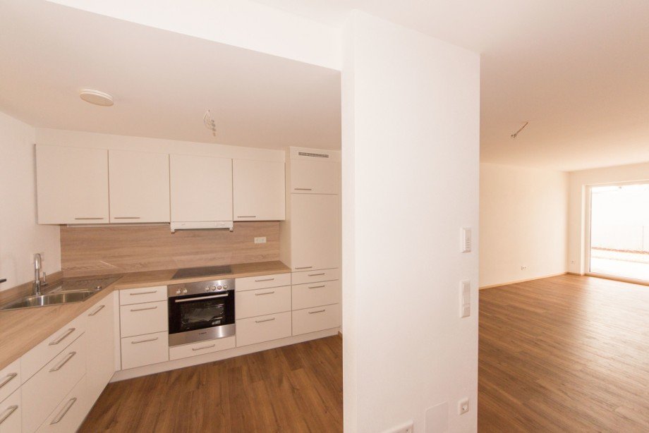 Gro�z�gige 2 ZKB mit Terrasse Erdgeschosswohnung Augsburg / Pfersee