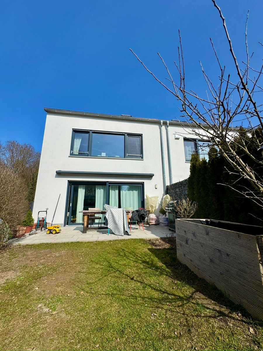 Terrasse Reiheneckhaus Neus�� / Westheim