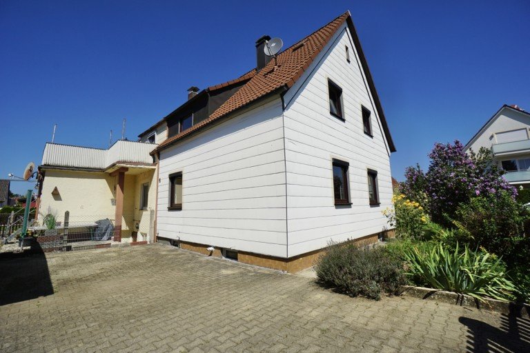  Augsburg / Haunstetten Doppelhaush�lfte +++ VERKAUFT: Kleine Doppelhaush�lfte mit 302 m� Grund in Augsburg-Haunstetten zum Kauf +++