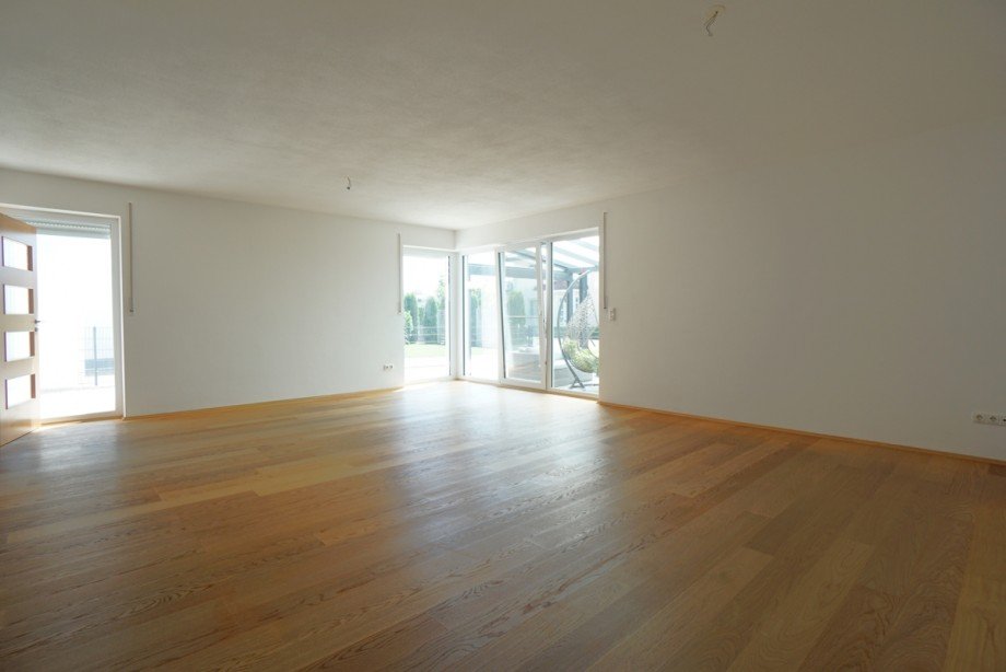 Wohnzimmer Doppelhaush�lfte K�nigsbrunn