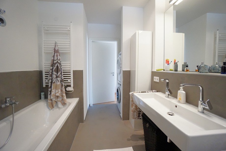 Bad Etagenwohnung Augsburg / Kriegshaber