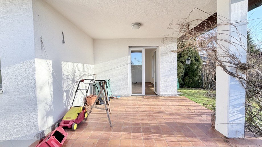 Terrasse Doppelhaush�lfte Neus�� / Westheim