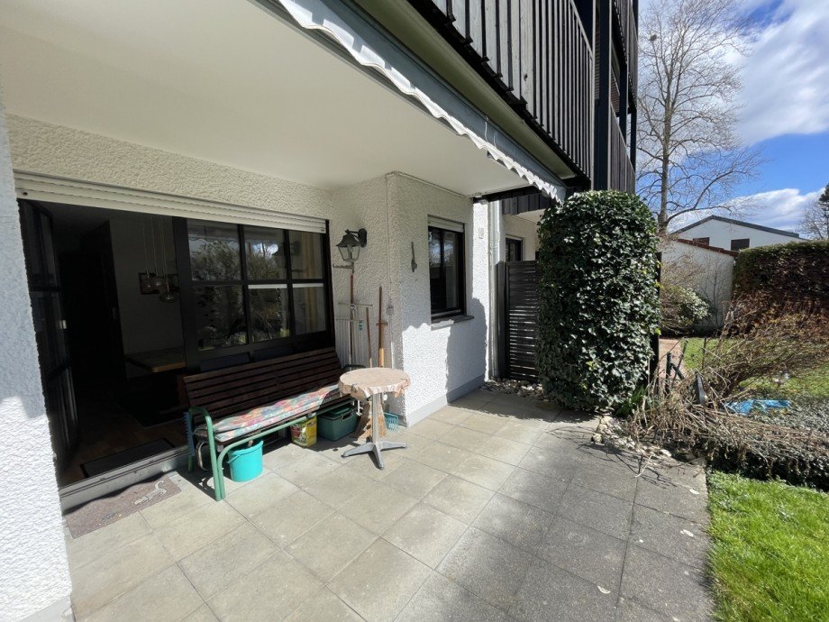 sonnige Terrasse Erdgeschosswohnung Stadtbergen