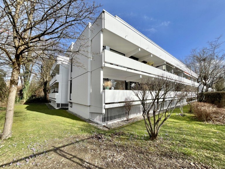  M�nchen Etagenwohnung VERKAUFT: Sch�nes 1 ZKB Appartement mit Balkon in beliebter Wohnlage mit Parkblick sofort frei